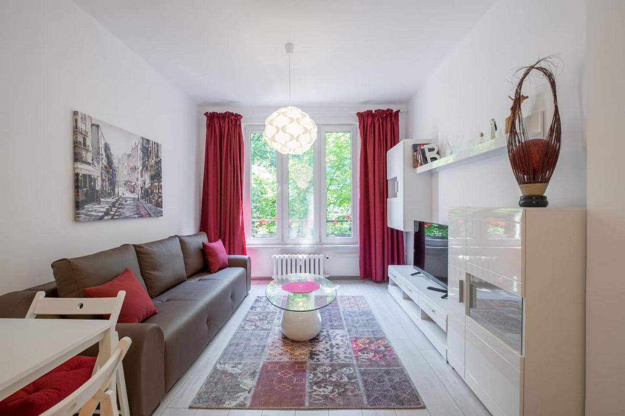 Your Perfect Place To Stay On Vitosha Str Apt ソフィア エクステリア 写真